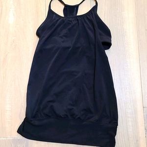 Lululemon Black Nk Limits size 4